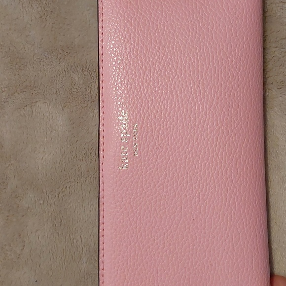 NWT Kate Spade Wallet - Picture 1 of 7